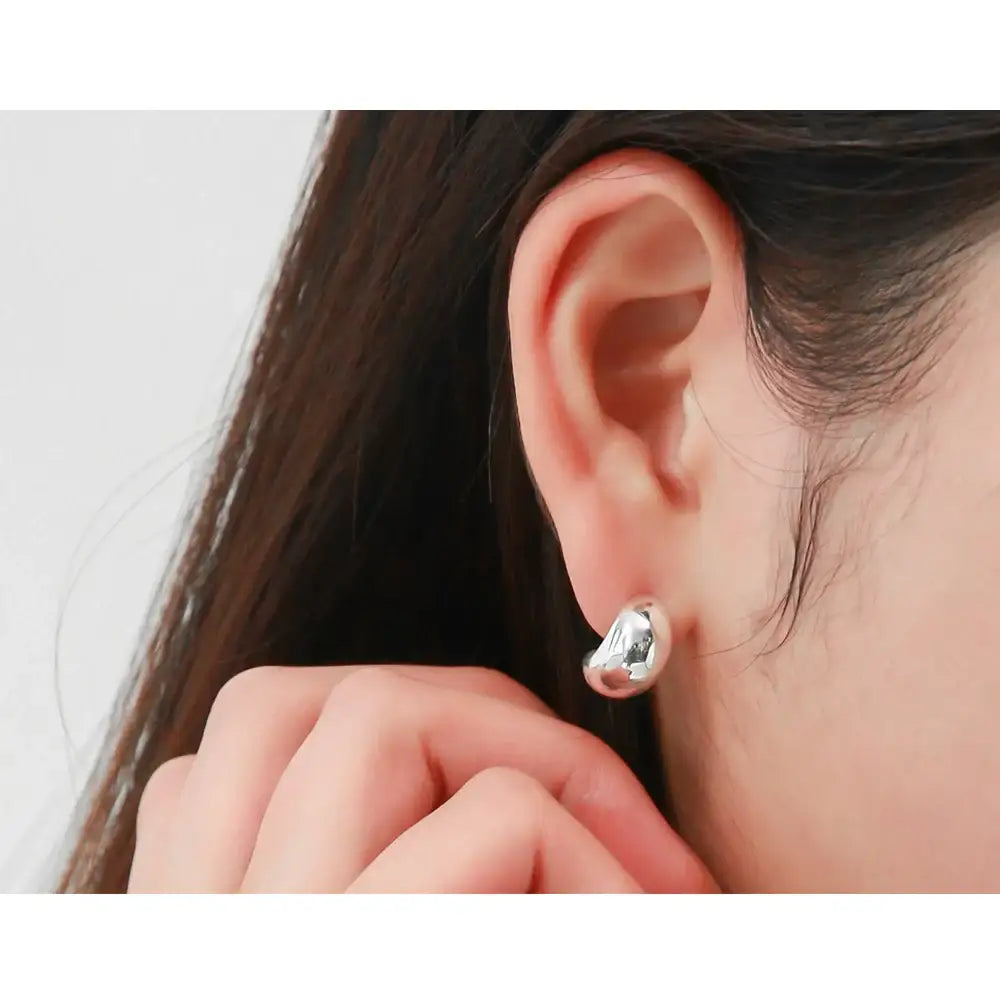 OST - Bold Glossy Silver Earrings - OST - Jewelry - Harumio