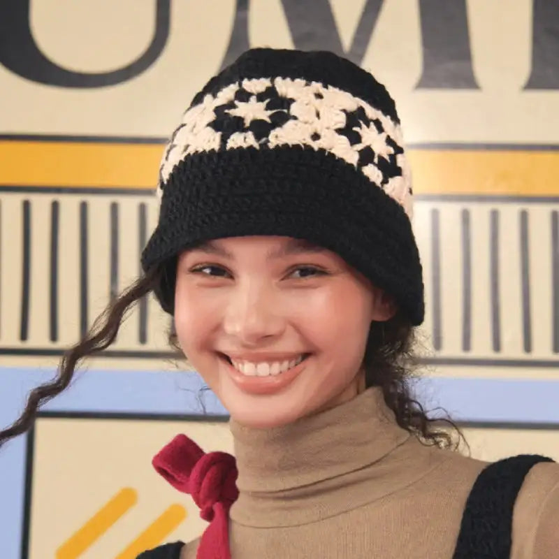 Wiggle Wiggle - Clumppy's Crochet Bucket Hat - Wiggle Wiggle - Hat - Harumio