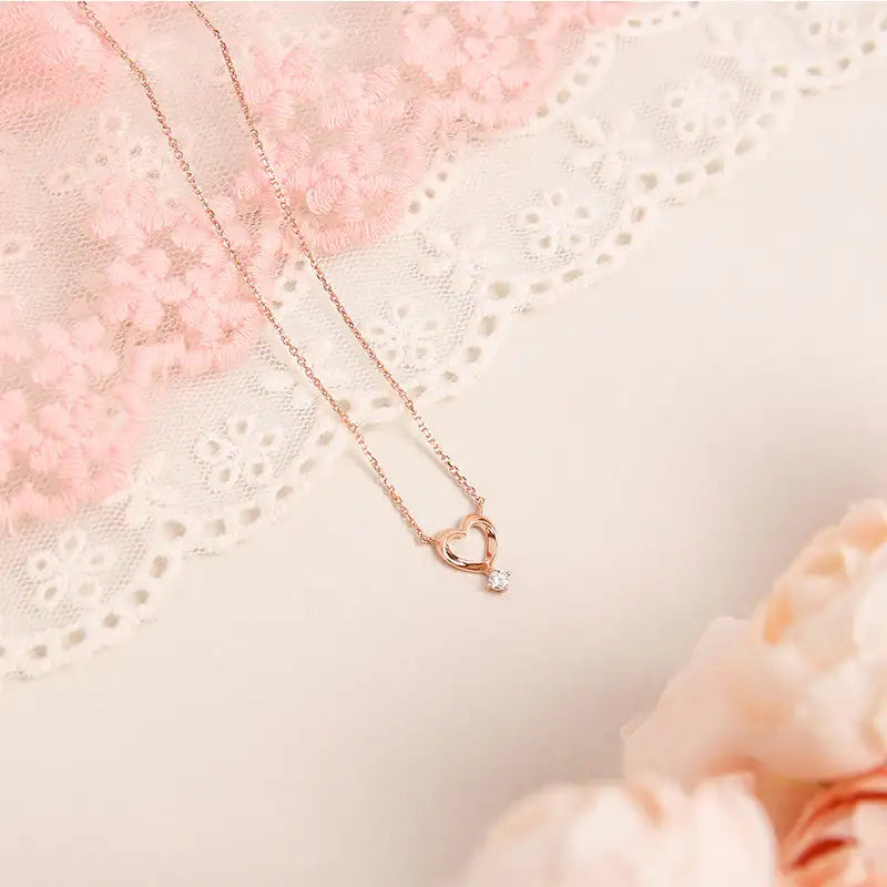 CLUE - Glossy Heart Silver Necklace - CLUE - Jewelry - Harumio