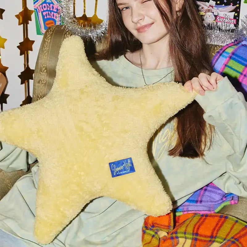 THENCE - Cushion HWM Star - THENCE - Cushion - Harumio