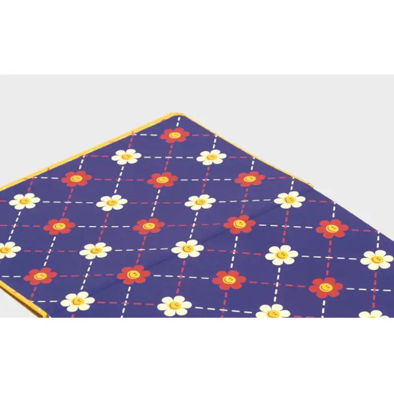 Wiggle Wiggle - Hardcover Notebook - Wiggle Wiggle - Stationery - Harumio