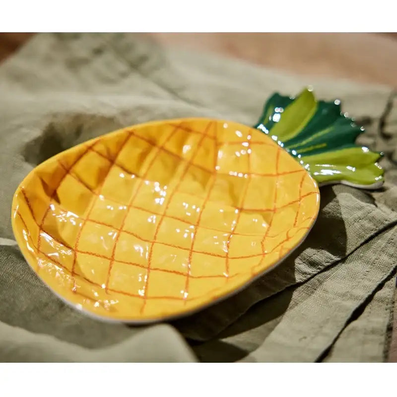 Korean Sweet Dessert Fruit Shaped Plate Harumio