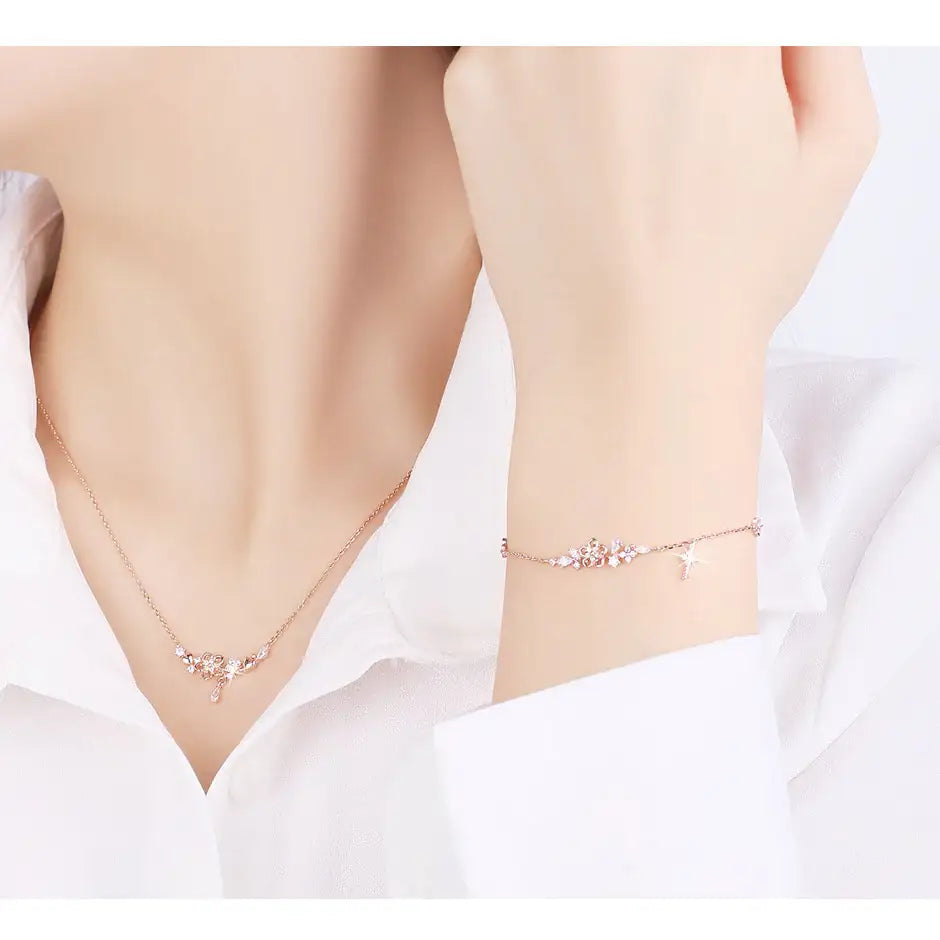 CLUE - Eternal Happiness White Gem Maehwamareum Silver Bracelet - CLUE - Jewelry - Harumio