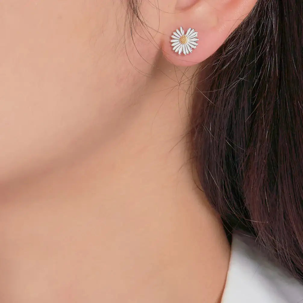 OST - Slit Daisy Silver Earrings - OST - Jewelry - Harumio