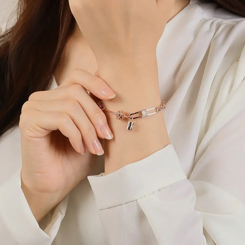 CLUE - Square Cubic Chain Silver Bracelet - CLUE - Jewelry - Harumio