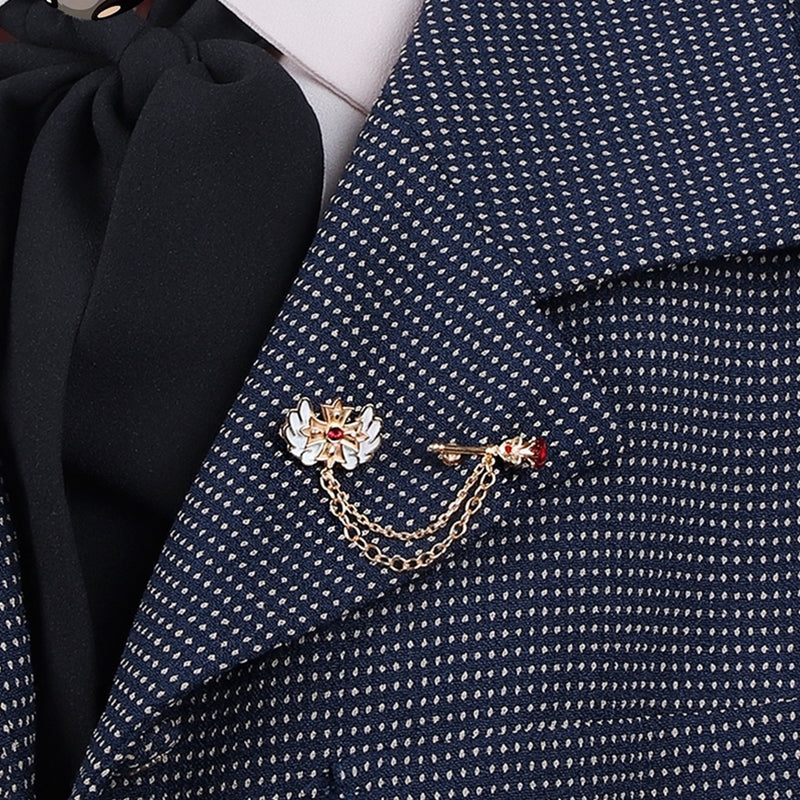Saint Tail x Clue - Illusion Chain Brooch
