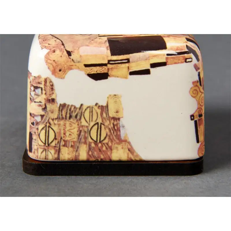 HK Studio - The Kiss Music Box - HK Studio - Music Box - Harumio