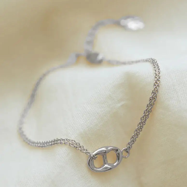 CLUE - C Collection Iconic Pendant Bracelet - CLUE - Jewelry - Harumio