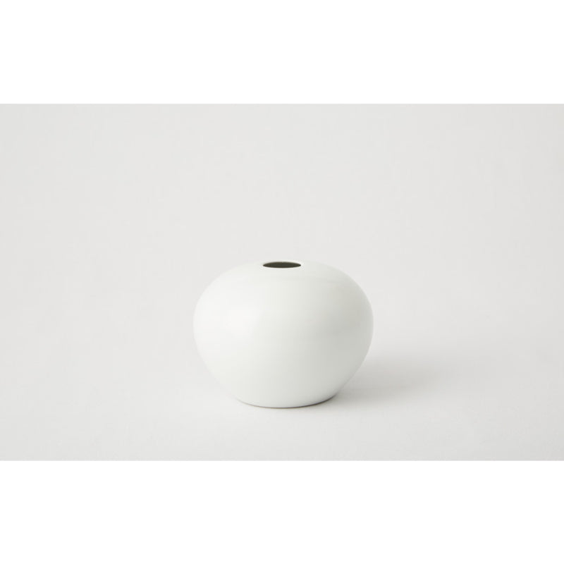 Chaora - Medium Moon Jar Vase