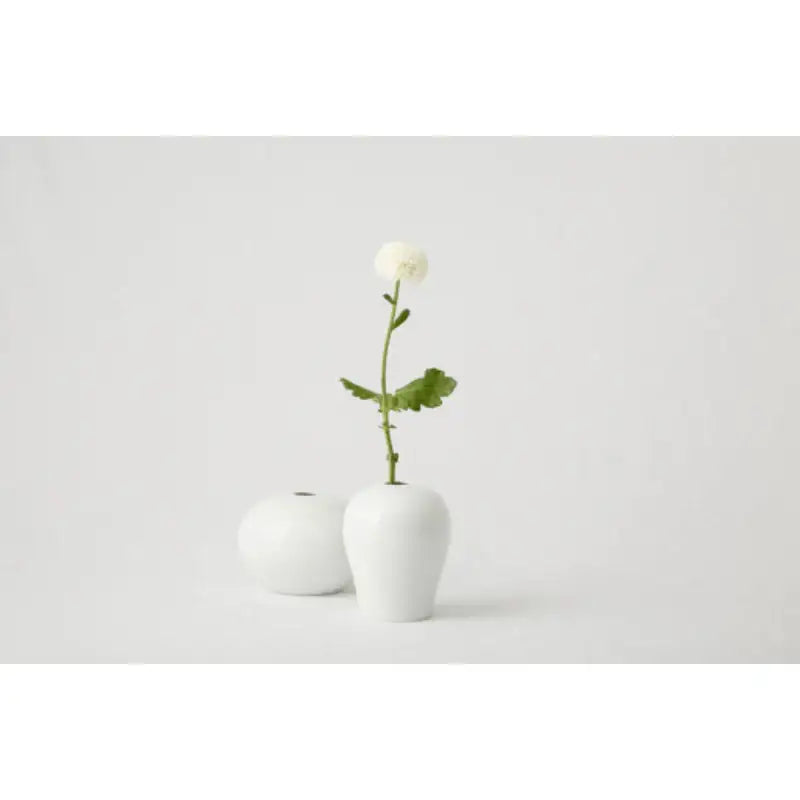Chaora - White Porcelain Vase - Chaora - Tableware - Harumio