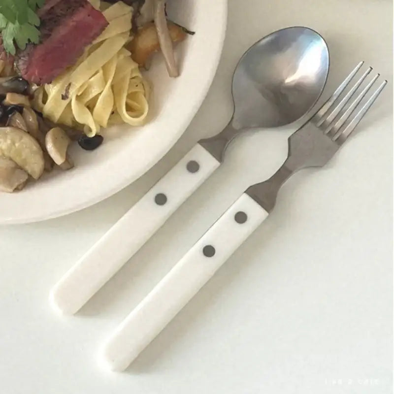 Like A Cafe - White Simple Cutlery - Like A Cafe - Home & Living - Harumio
