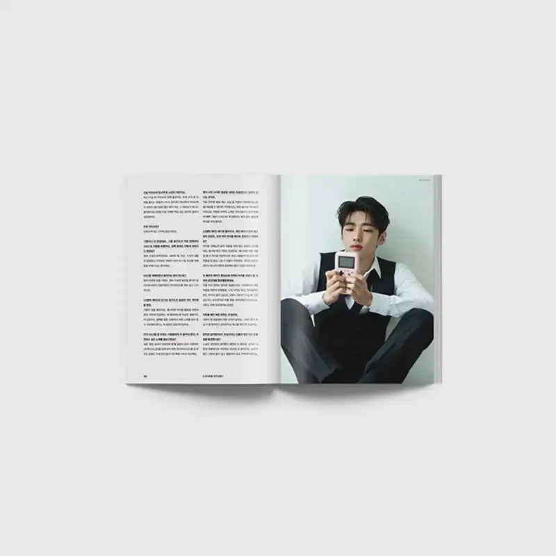 Big Issue - No.272 2022 - Magazine Cover DKZ Jaechan - Big Issue Korea - Magazine - Harumio