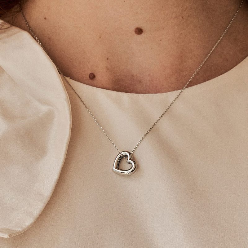 OST - Basic Heart Silver Necklace