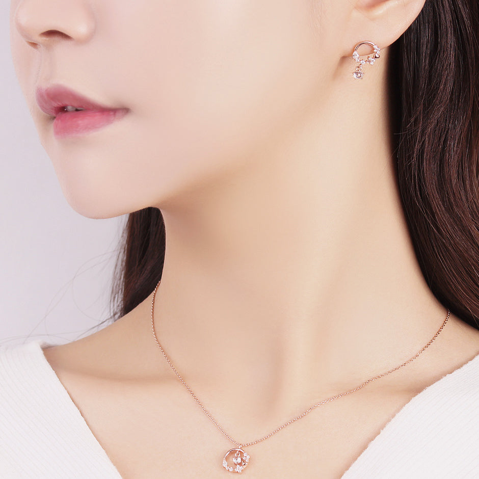 CLUE - Shining Love Silver Necklace