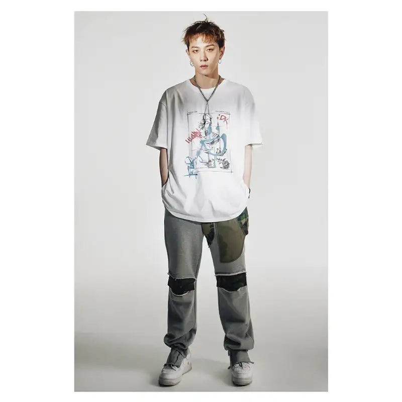 ULKIN X iKON DK - Spray Smile Statue T-Shirt - iKON - T-Shirts - Harumio