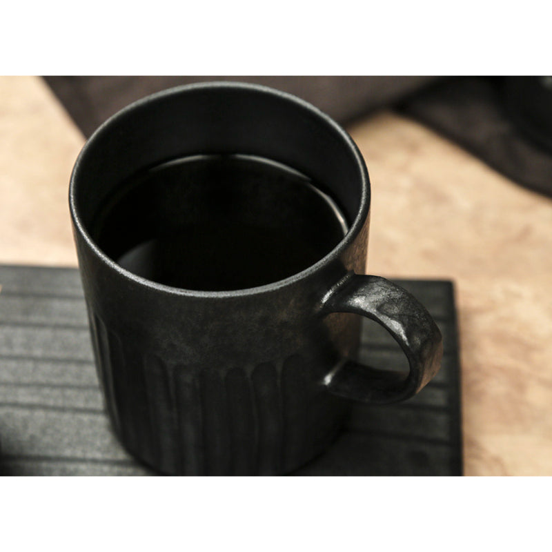 Chaora - Black Sculpture Mug