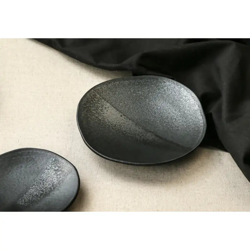 Chaora - Black Round Plate - Chaora - Tableware - Harumio