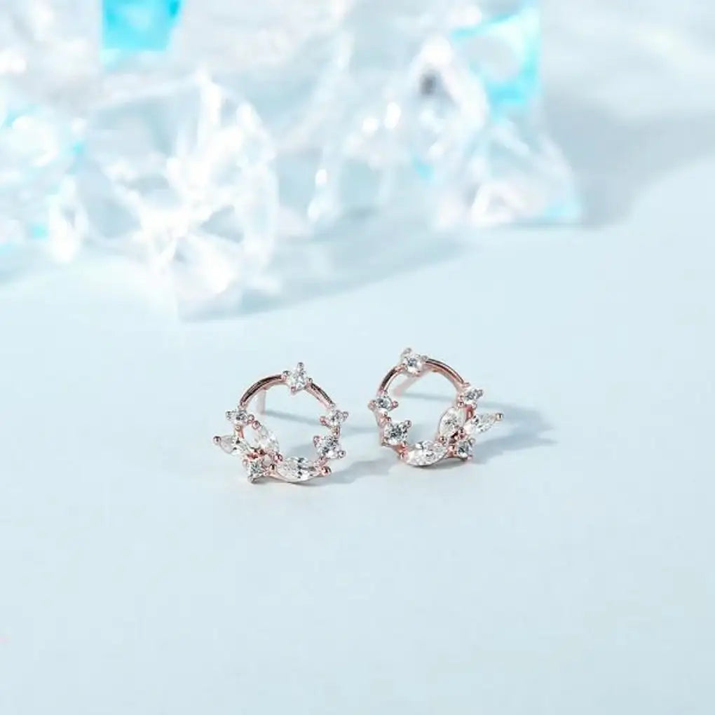 CLUE - Hydrangea Leaf Silver Earrings - CLUE - Jewelry - Harumio