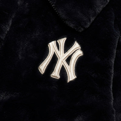 MLB Korea - New York Yankees Basic Stand Neck Mega Logo Plush Jumper