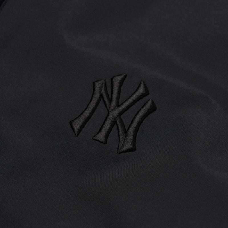 MLB Korea - New York Yankees Basic Field Type Mid-length Long Padding Jacket