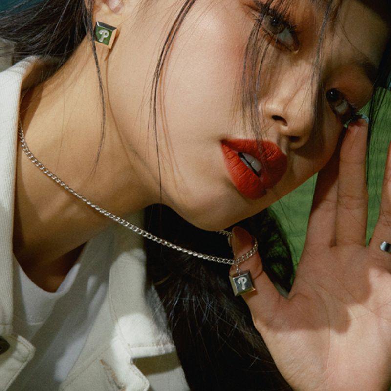 MLB Korea - Square Pendant Necklace