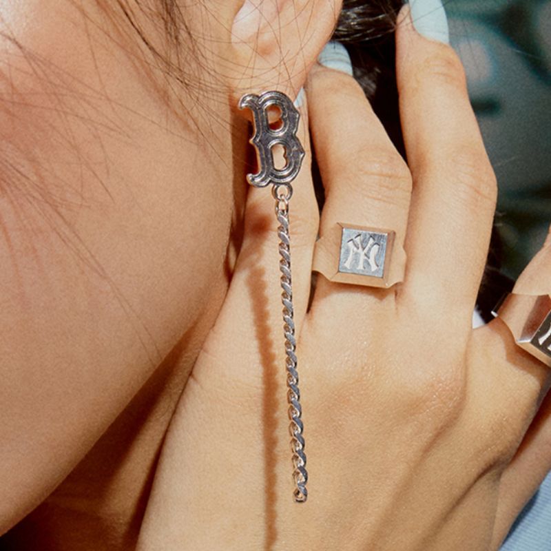 MLB Korea - Logo Chain Single Earring
