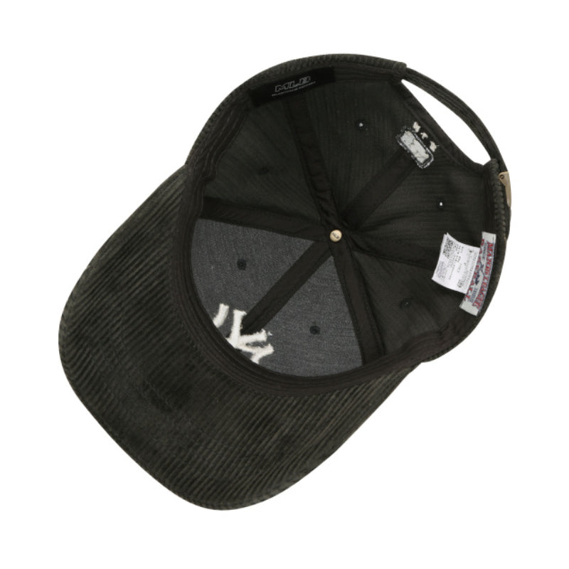 MLBKorea x Dawn - Corduroy Curve Adjustment Cap