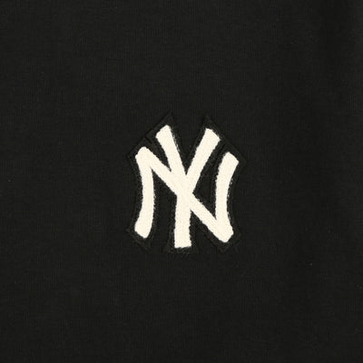MLB Korea - New York Yankees Chain Embroidered Comfort Sweatshirt