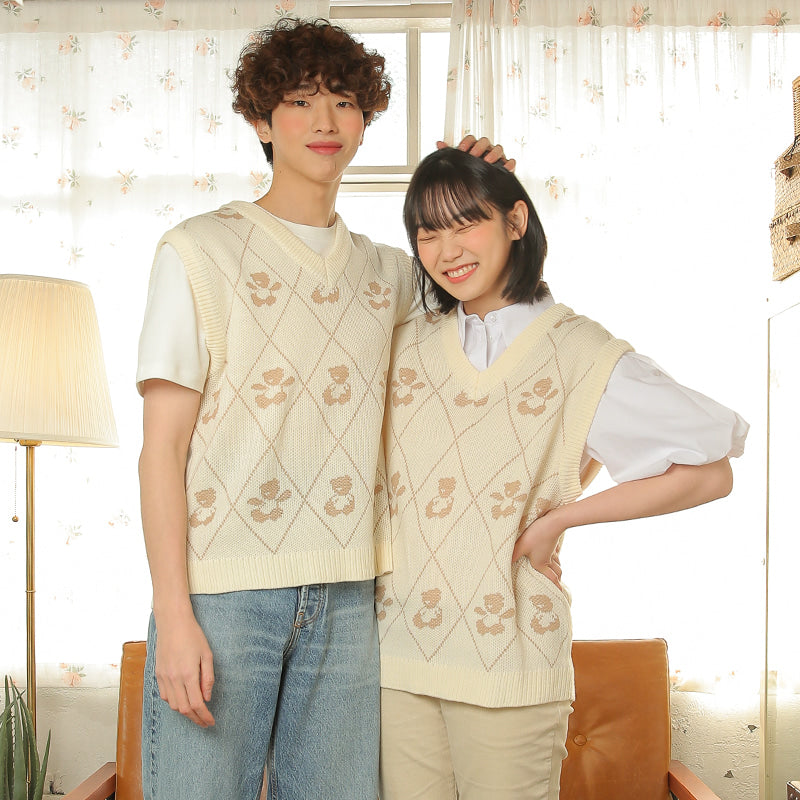 AQO - Bear Pattern Knit Vest