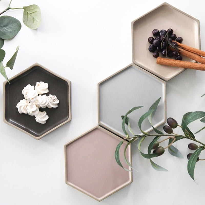 Kim Sunghun - Ceramic Mini Hexagonal Box Plate S