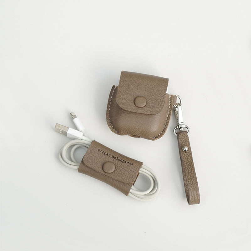 proper belongings - Cable Holder