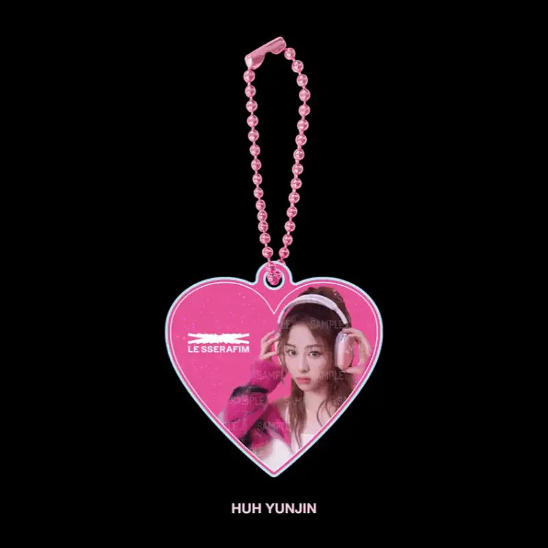 LE SSERAFIM - FEARLESS JAPAN - Photo Keyring - LE SSERAFIM - Keyrings - Harumio