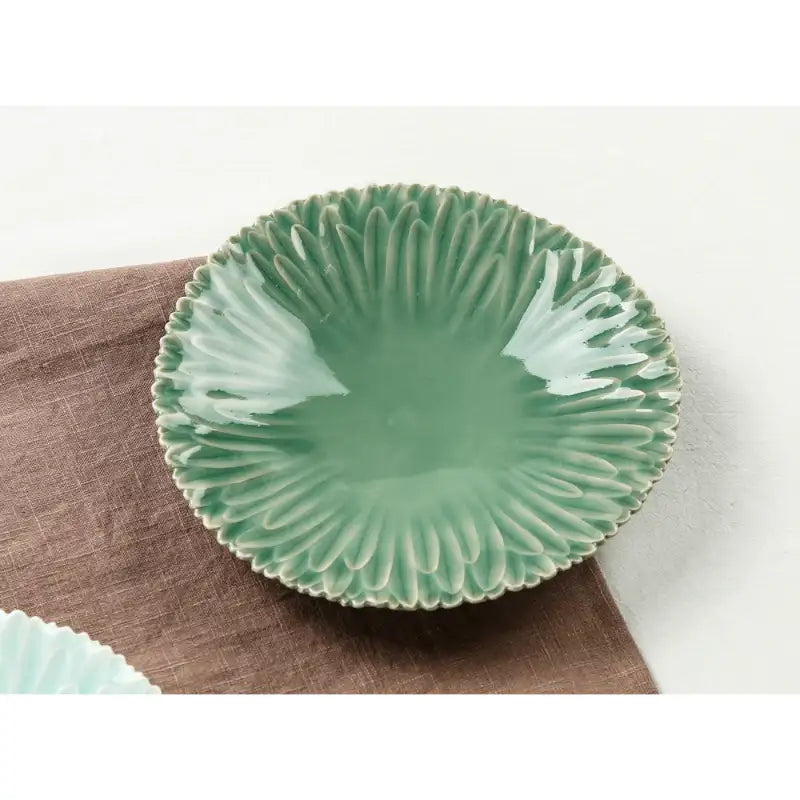 Chaora - Celadon Chrysanthemum Plate - Chaora - Tableware - Harumio