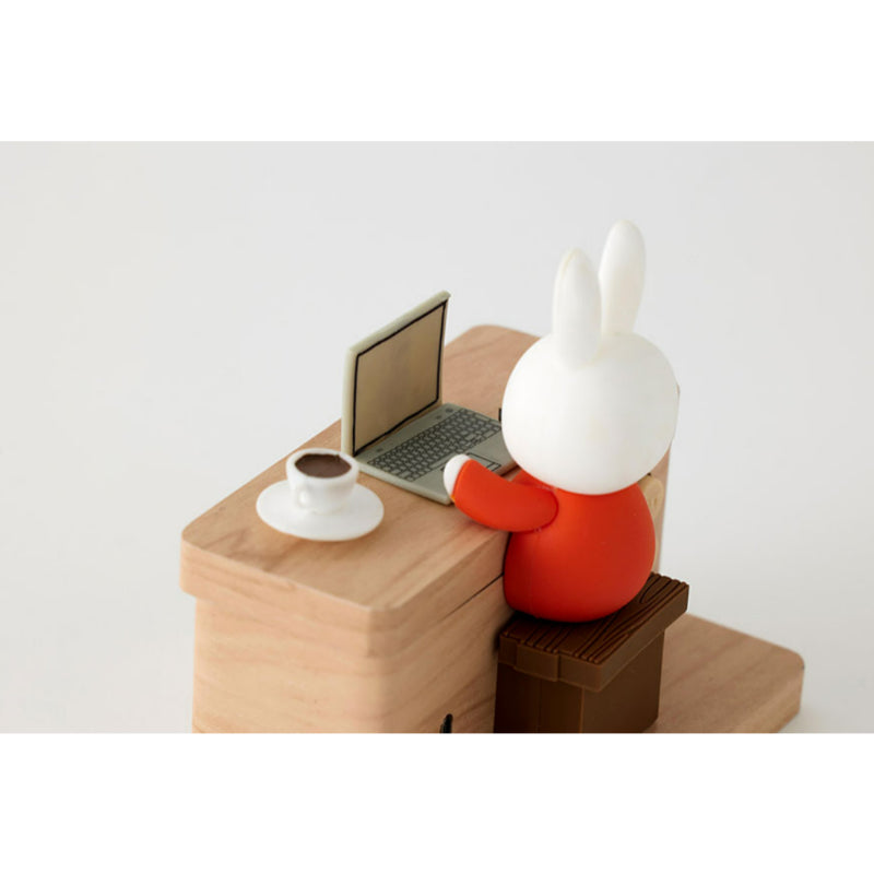 Bo Friends x Miffy - LED Calendar