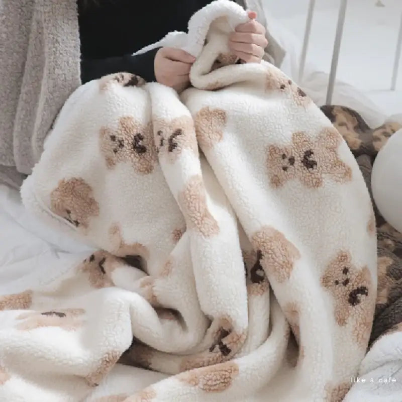 Like A Cafe - Fluffy Wool Blanket - Like A Cafe - Home & Living - Harumio