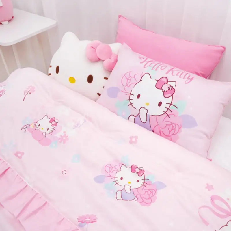 NARA HOME DECO X Hello Kitty - Flower Garden Bedding Quilt - NARA HOME DECO - Bedding Quilt - Harumio