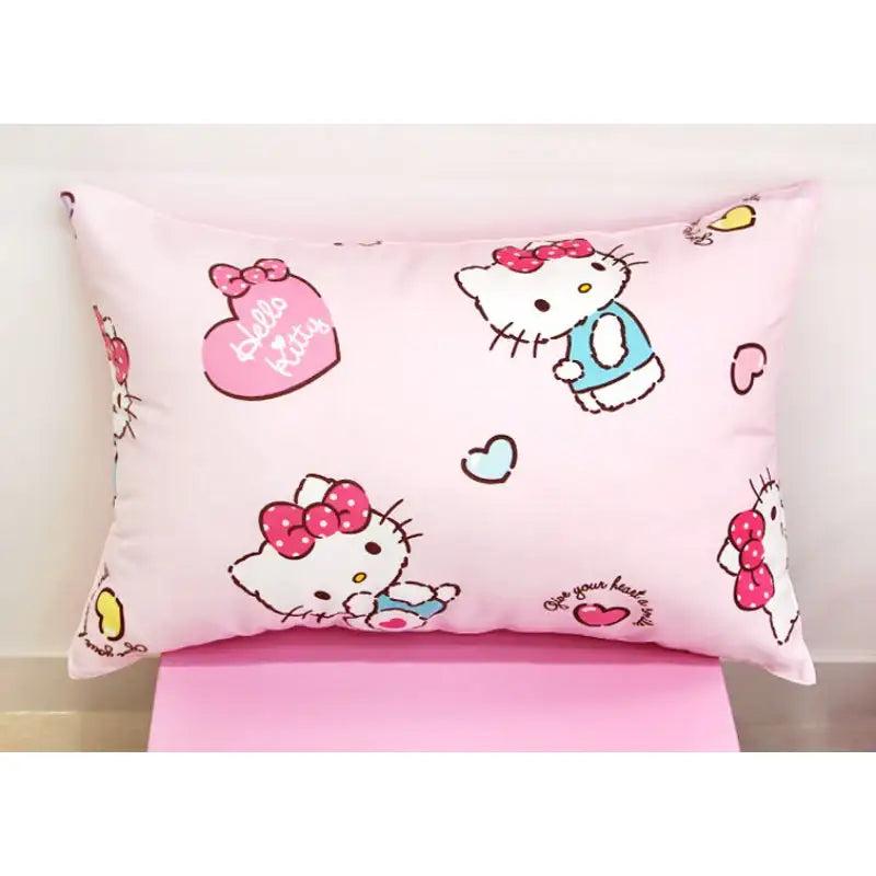 NARA HOME DECO X Hello Kitty - Heartholic Bedding Set Of 2 - NARA HOME DECO - Bedding Set - Harumio