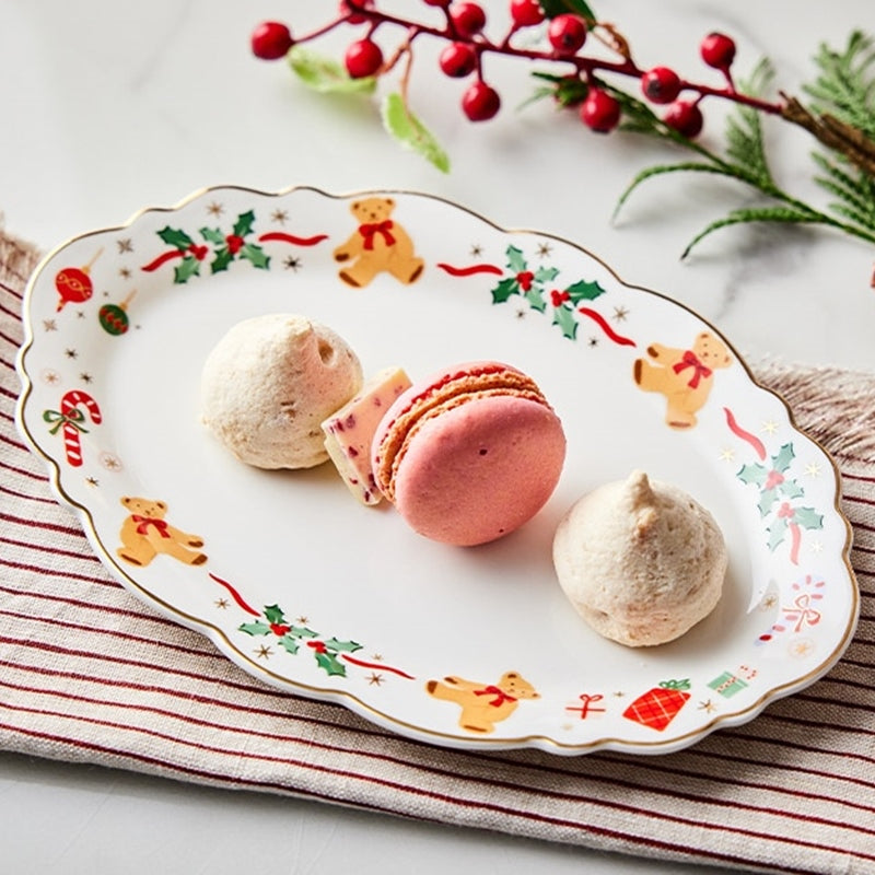 Korean Winter Story - Scallop Gold Rim Oval Dessert Plate