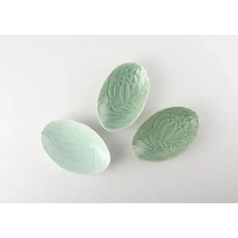 Chaora - Celadon Lotus Ellipse Bowl - Chaora - Tableware - Harumio