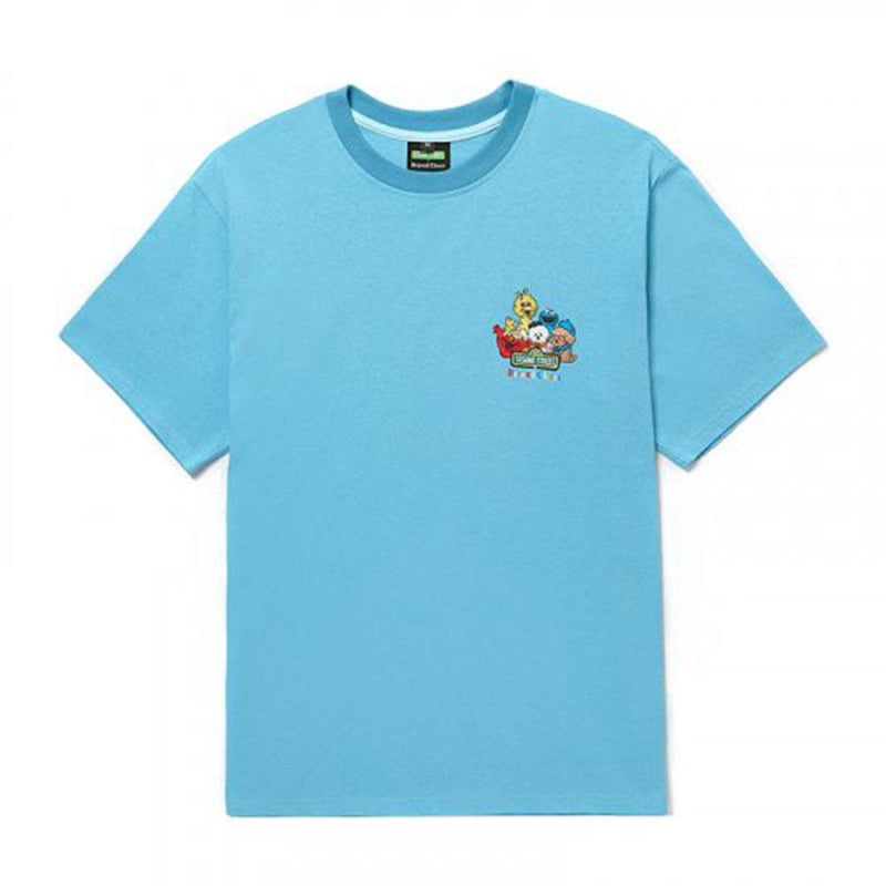 Beyond Closet x Sesame Street - Beyond Street Family Short Sleeve T-shirt - Blue