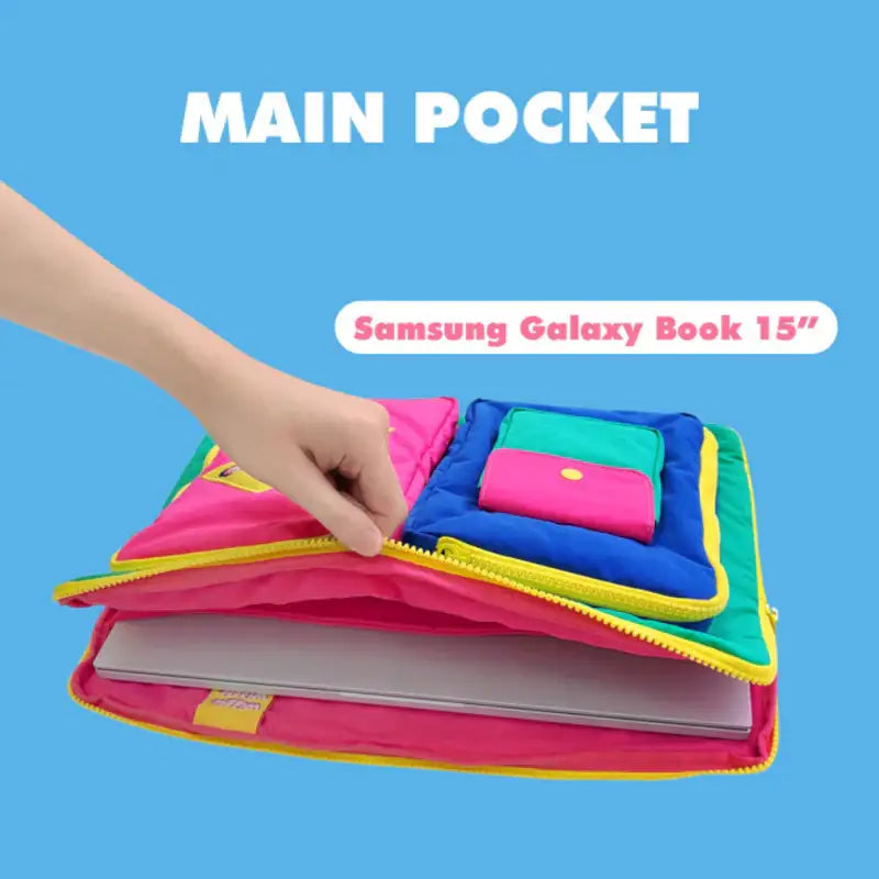 Wiggle Wiggle - Pocket Laptop Pouch - Wiggle Wiggle - Laptop Pouch - Harumio