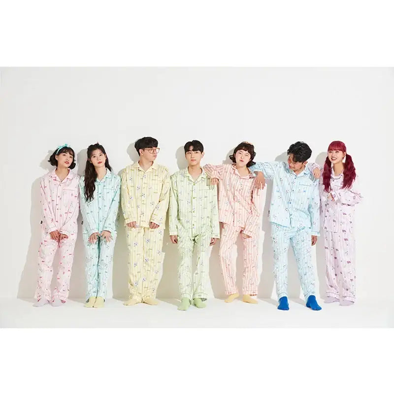 BTS - TinyTAN x TIYP - peek-a-boo Pajama - BTS - Clothing - Harumio