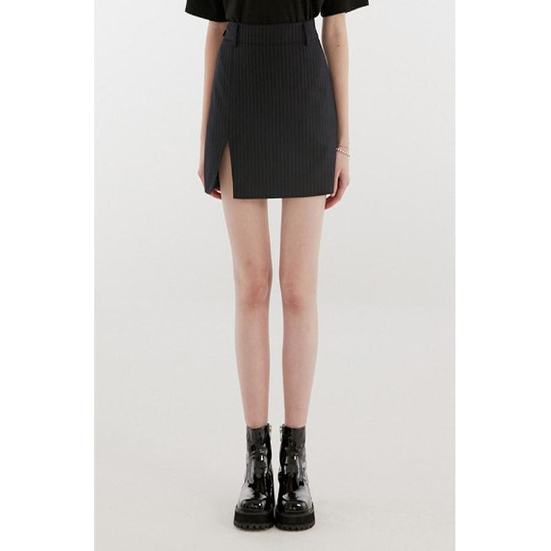 Kirsh - Slit Point Skirt - Navy