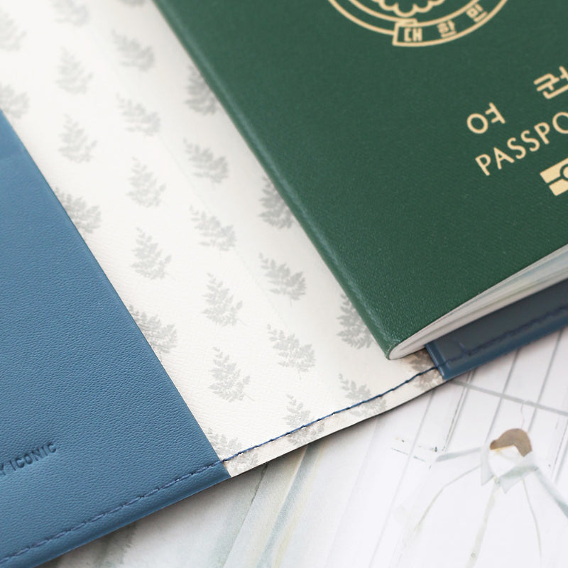 Iconic - Pink Snap Passport Case