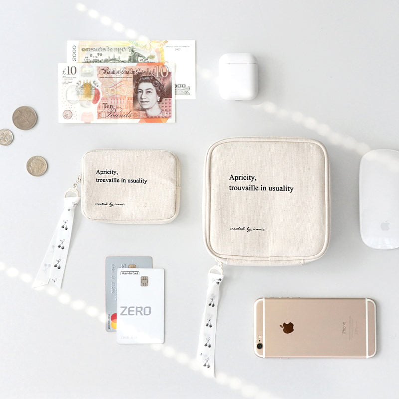 Iconic - Cottony Cardholder