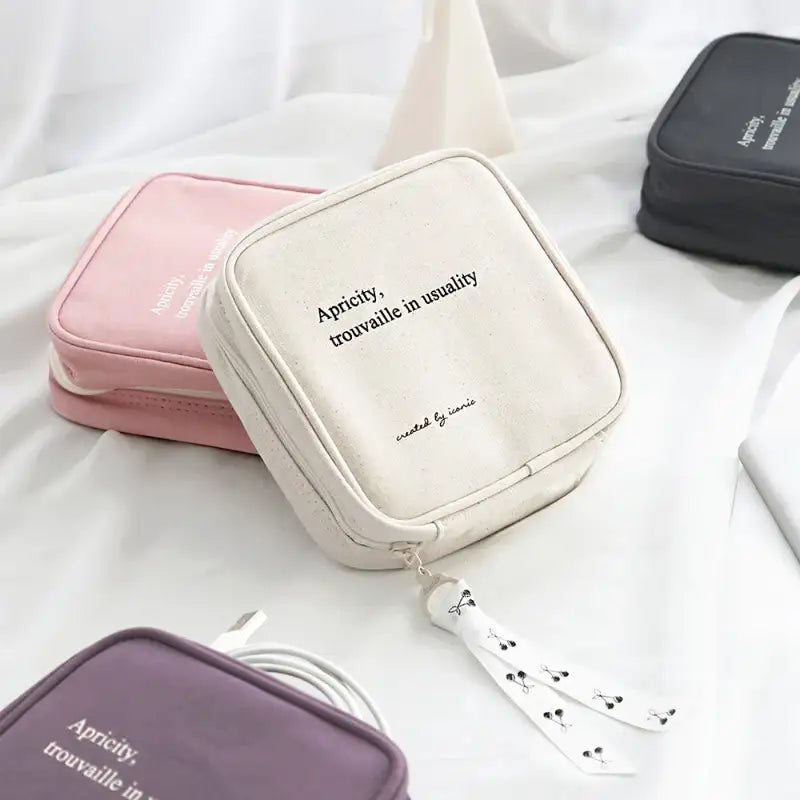Iconic - Cottony Cable Pouch - Iconic - Pouches - Harumio