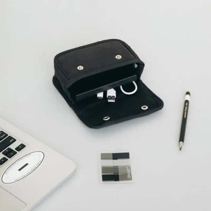 Livework - Button Camera Pouch - Livework - Camera Pouch - Harumio