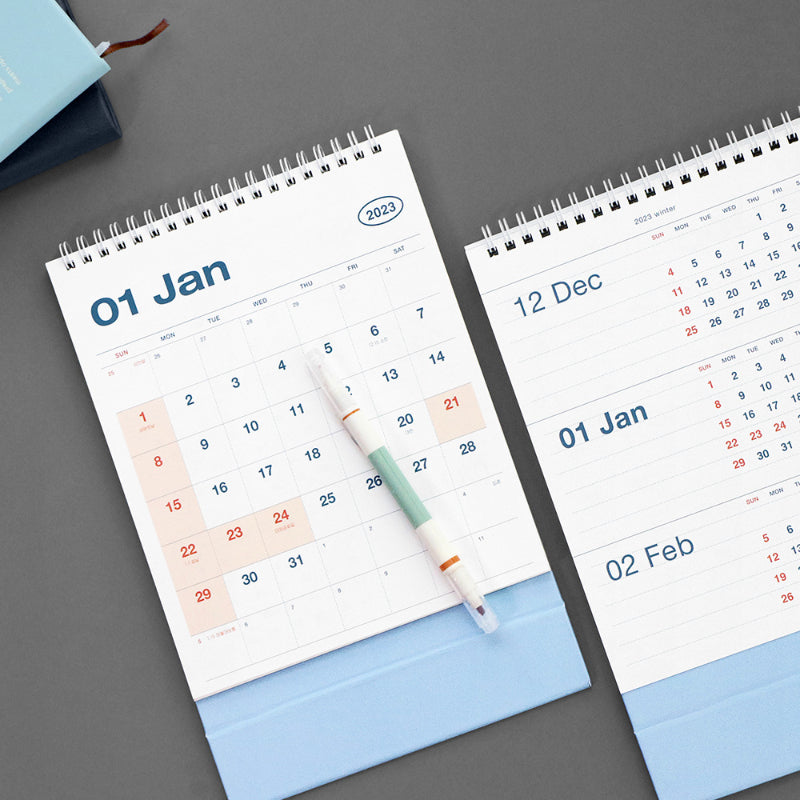 ICONIC - 2023 Flow Desk Calendar