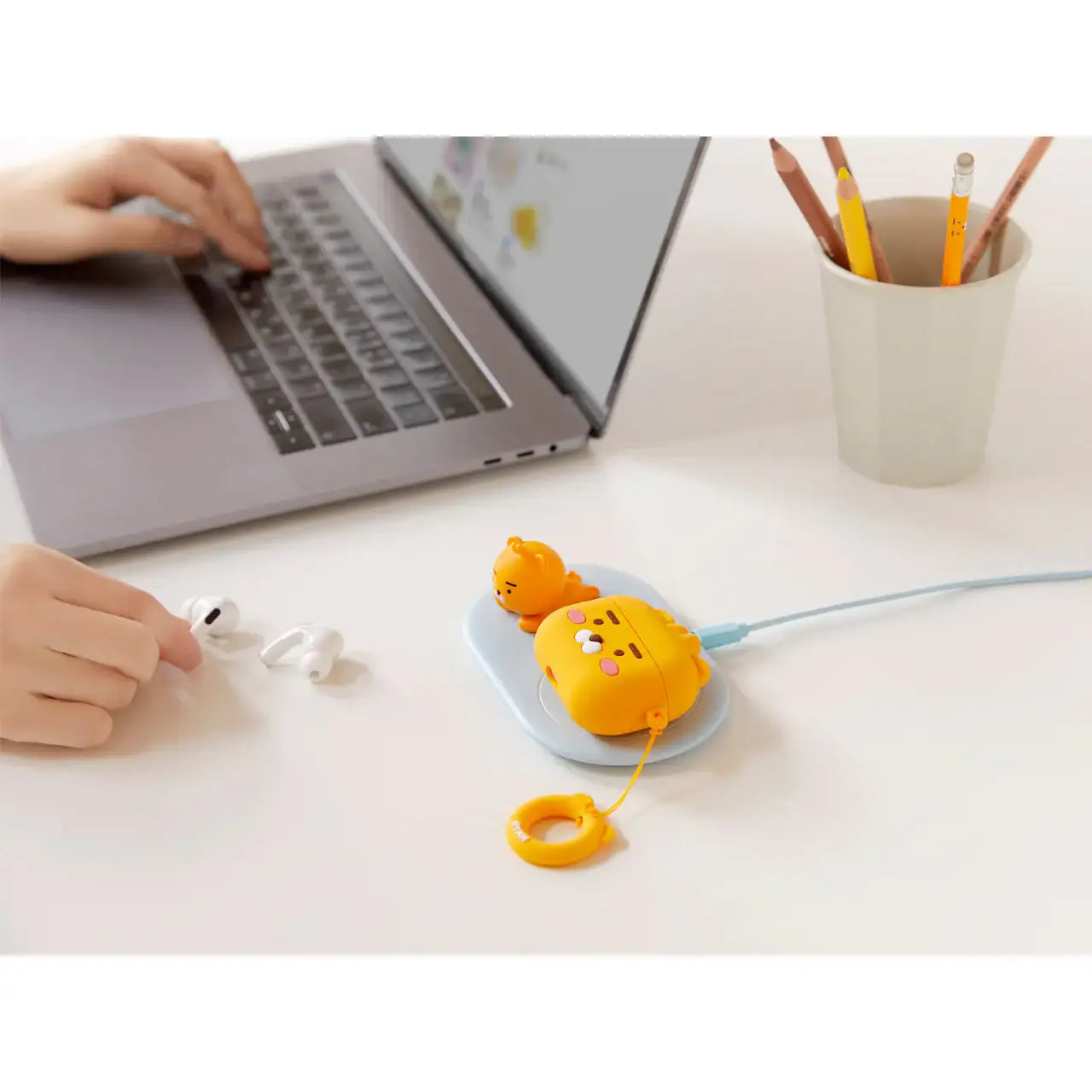 Kakao Friends - Airpod Pro Case with Finger Keyring - Kakao Friends - Accessories - Harumio