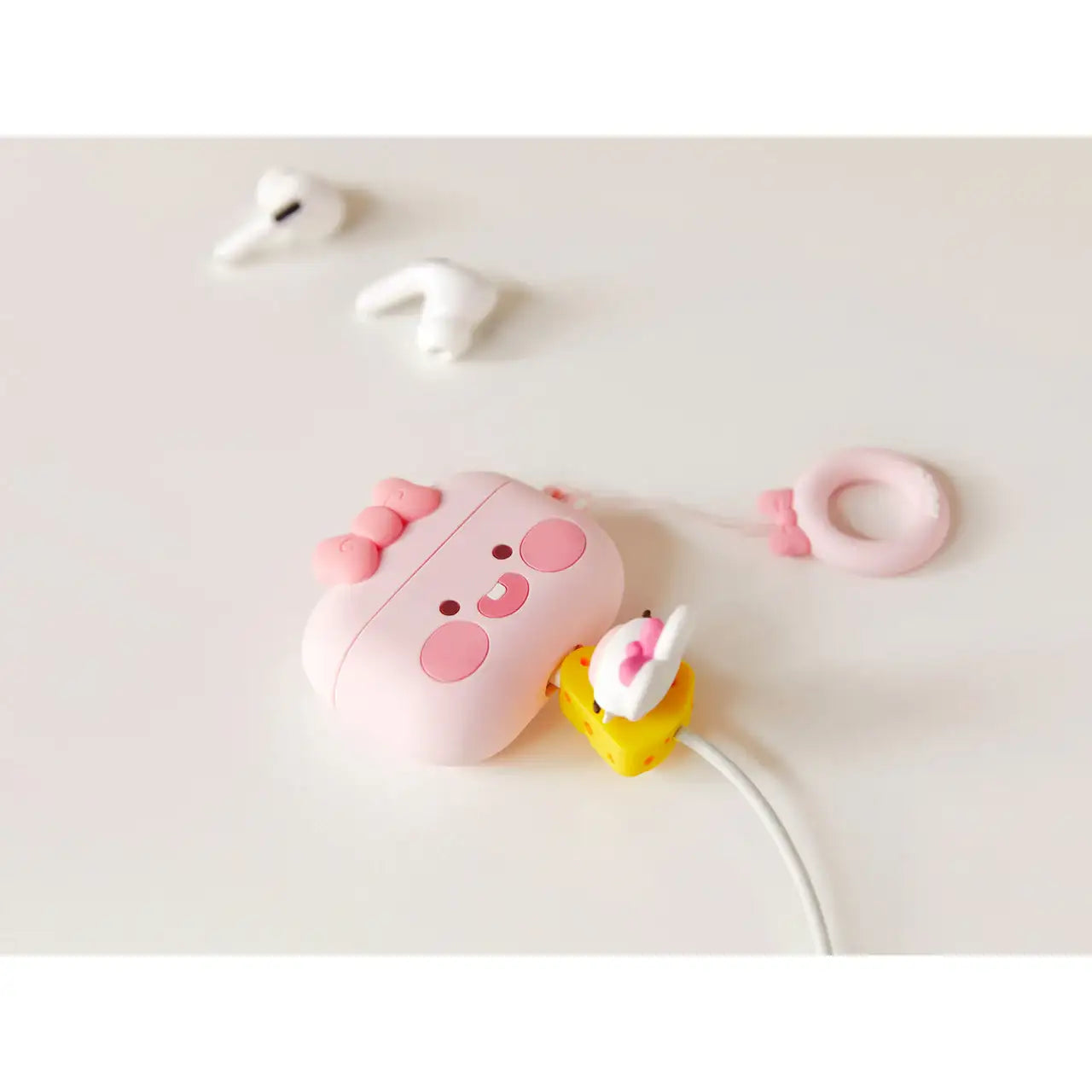 Kakao Friends - Airpod Pro Case with Finger Keyring - Kakao Friends - Accessories - Harumio